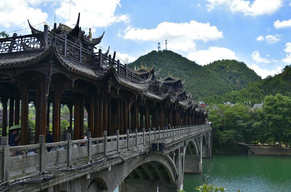 抖音不点开对方视频作品对方会看到浏览痕迹吗会有？游戏画面